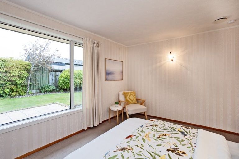 Photo of property in 15 Mcleod Court, Rosedale, Invercargill, 9810