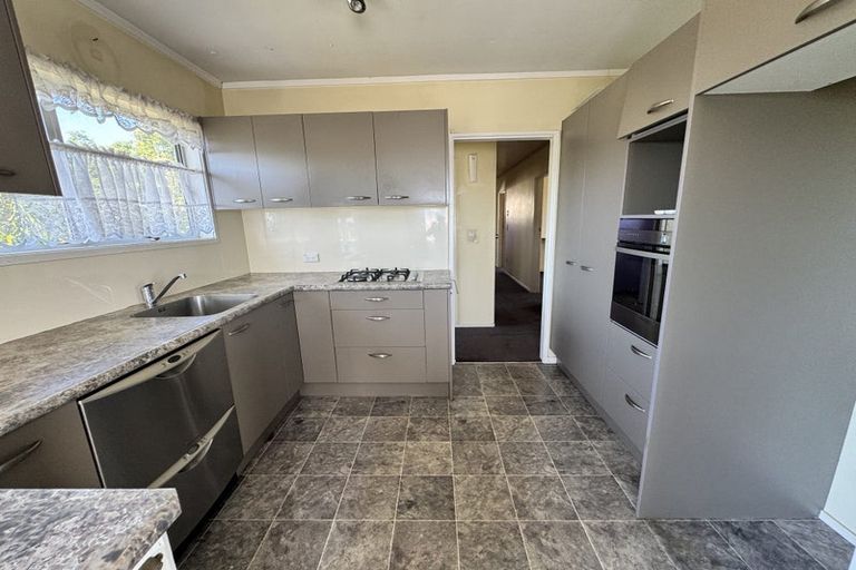 Photo of property in 18 Malvina Place, Bucklands Beach, Auckland, 2014