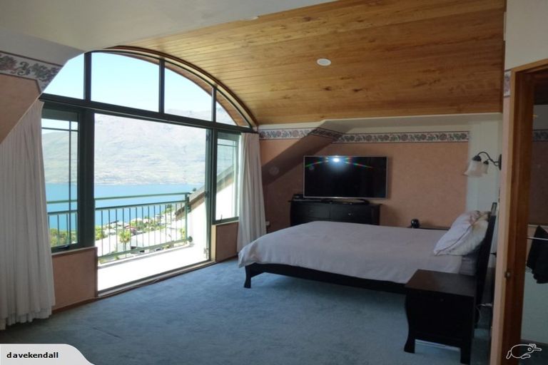 Photo of property in 1a Caples Place, Fernhill, Queenstown, 9300