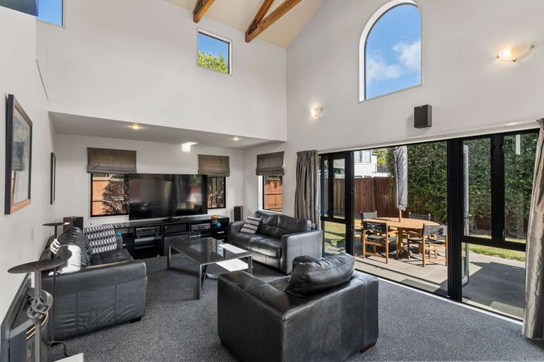 Photo of property in 5 Mica Place, Northwood, Christchurch, 8051