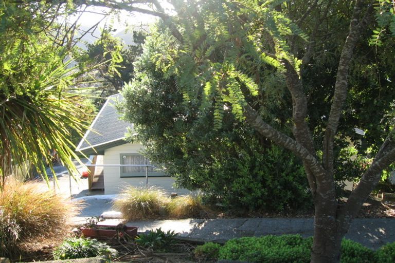 Photo of property in 80 Holborn Drive, Stokes Valley, Lower Hutt, 5019