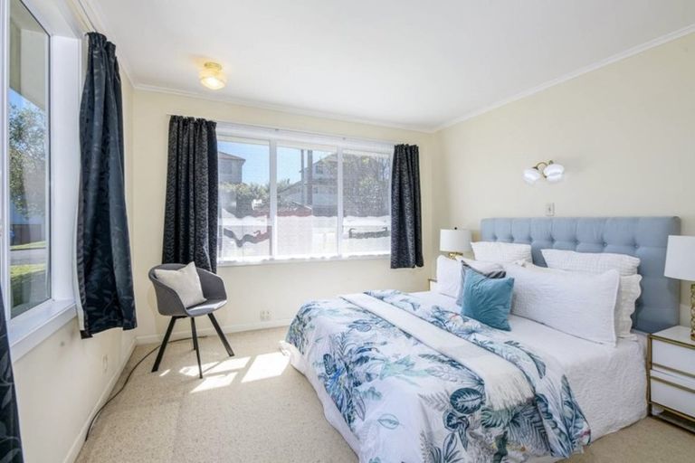 Photo of property in 26 Pine Ridge Terrace, Hauraki, Auckland, 0622