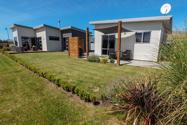 Photo of property in 12 Grandvue Drive, Twizel, 7901