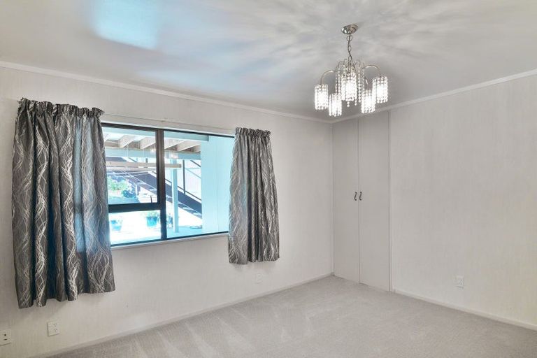 Photo of property in 15 Normand Place, Richmond Heights, Taupo, 3330