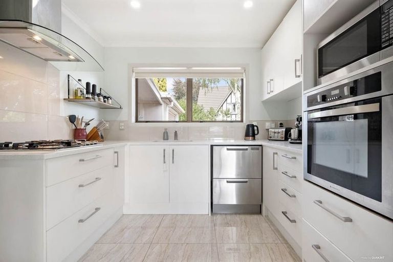 Photo of property in 1/53 Landscape Road, Papatoetoe, Auckland, 2025