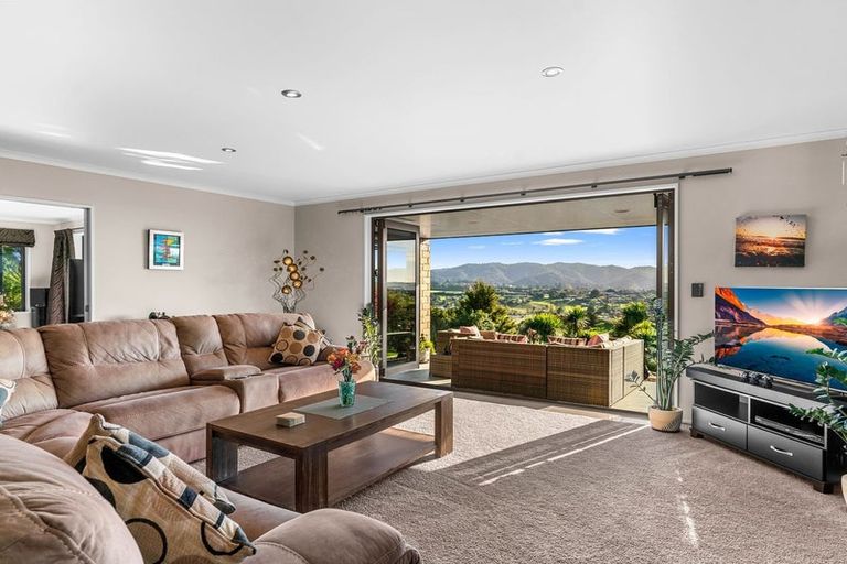 Photo of property in 97 West Ridge Road, Maunu, Whangarei, 0110