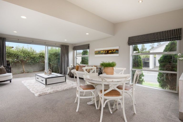 Photo of property in 11 Aubrey Way, Brookfield, Tauranga, 3110