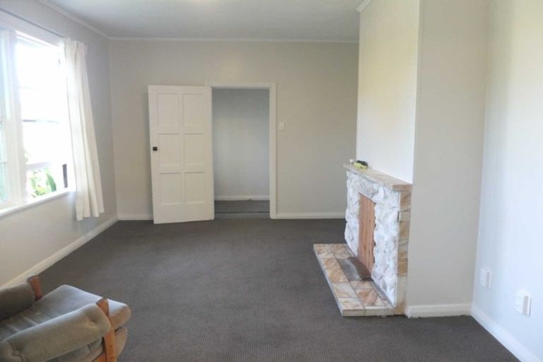 Photo of property in 17 Piko Crescent, Riccarton, Christchurch, 8041