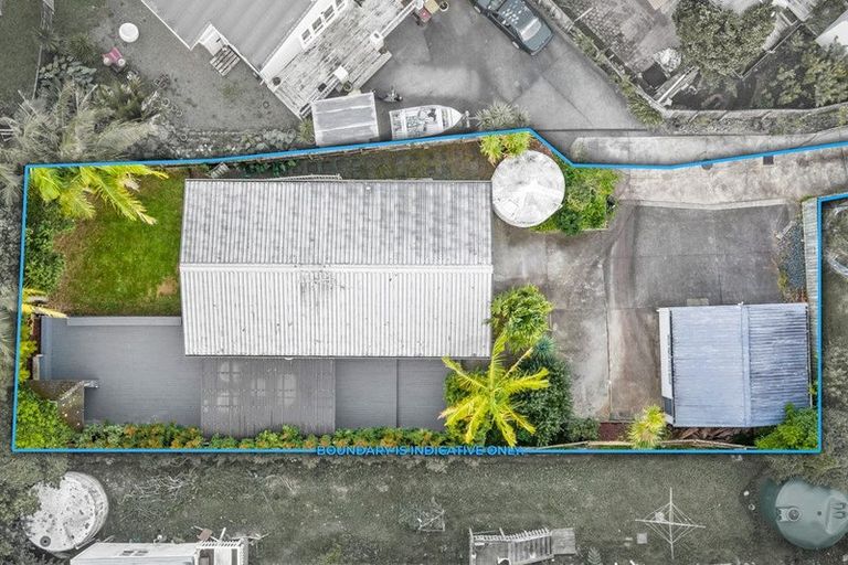 Photo of property in 2a Rata Road, Stanmore Bay, Whangaparaoa, 0932