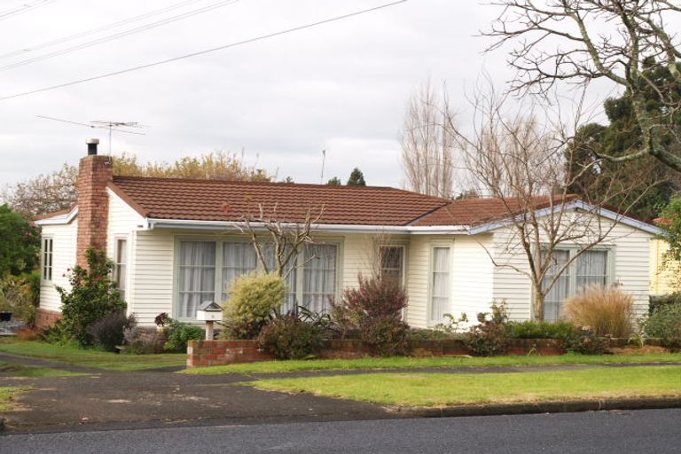 Photo of property in 8 Wedgwood Avenue, Mangere East, Auckland, 2024