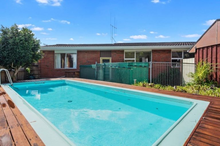 Photo of property in 33 Balfour Crescent, Riverlea, Hamilton, 3216