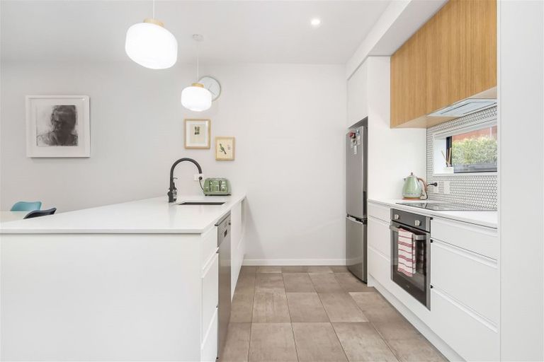 Photo of property in 55c Bishop Street, St Albans, Christchurch, 8014