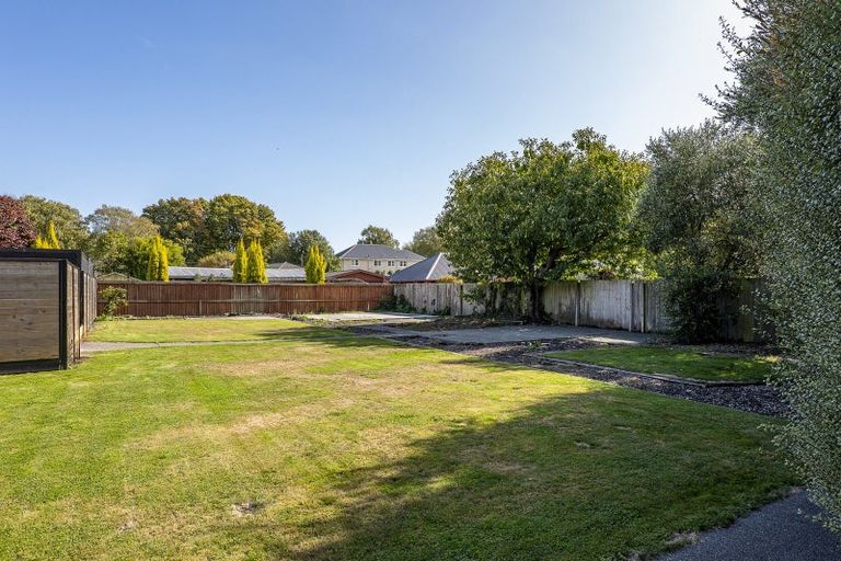 Photo of property in 375a Ilam Road, Bryndwr, Christchurch, 8053