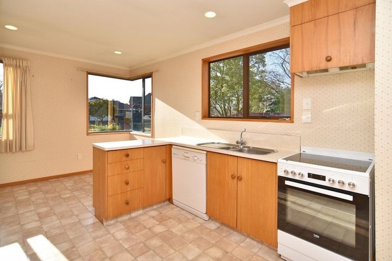 Photo of property in 46 Rickton Place, Rangiora, 7400