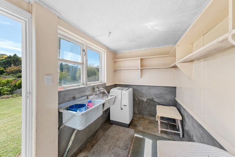 Photo of property in 66 Banks Street, Marfell, New Plymouth, 4310