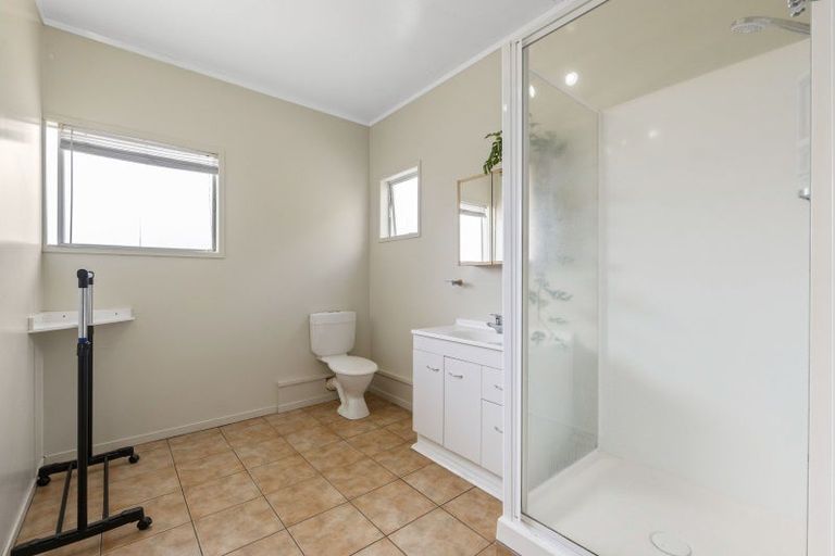 Photo of property in 245 Frankley Road, Frankleigh Park, New Plymouth, 4310