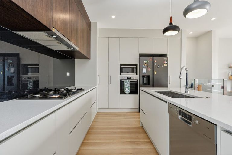 Photo of property in 6 Moki Place, Long Bay, Auckland, 0630