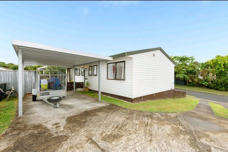 Photo of property in 44 Langstone Street, Welcome Bay, Tauranga, 3112