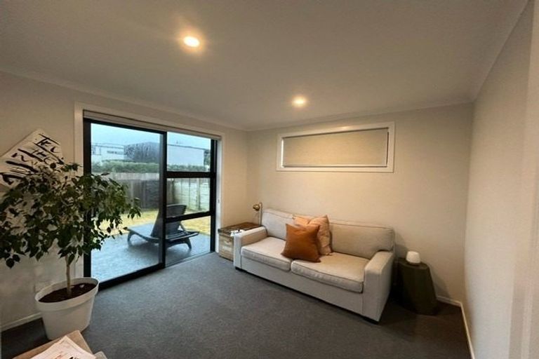 Photo of property in 1a Sandhurst Drive, Papamoa Beach, Papamoa, 3118