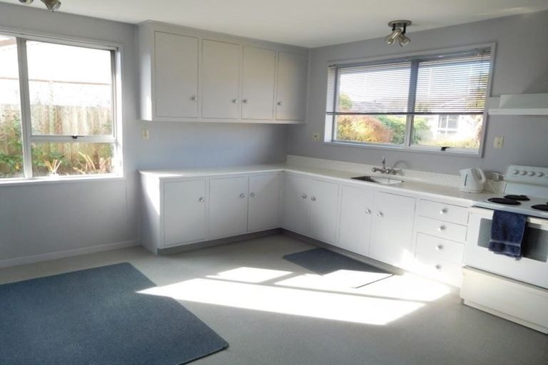 Photo of property in 115a Wilsons Road, Saint Martins, Christchurch, 8022