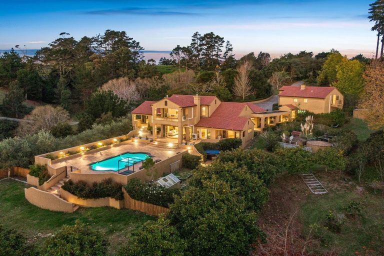 Photo of property in 21 Messenger Road, Stillwater, Silverdale, 0993