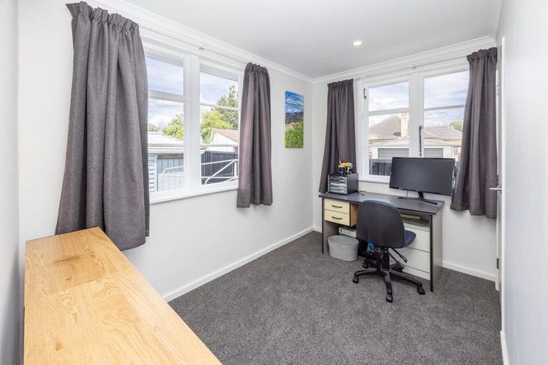 Photo of property in 194 Clarkin Road, Fairfield, Hamilton, 3214