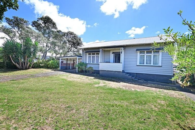 Photo of property in 18 Birdwood Road, Pukekohe, 2120