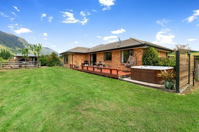 Photo of property in 245 Te Kopia Road, Waikite Valley, Rotorua, 3077