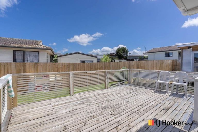 Photo of property in 23 Taitimu Drive, Weymouth, Auckland, 2103