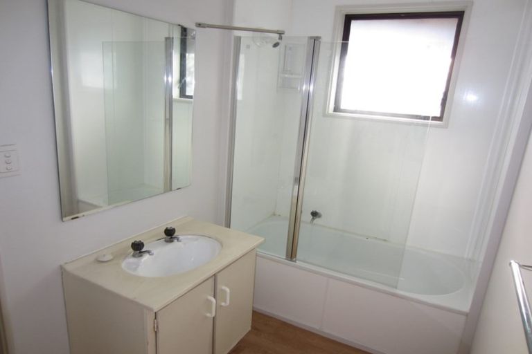 Photo of property in 76b Bandon Street, Frankton, Hamilton, 3204