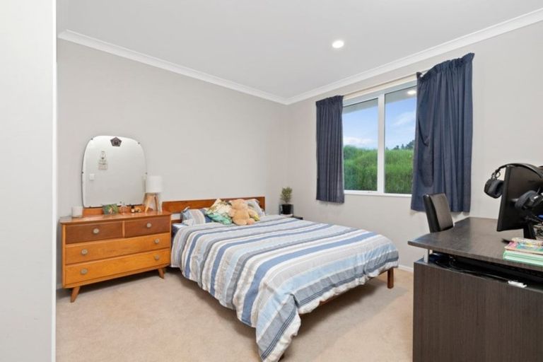 Photo of property in 39 Windmill Glen Road, Dairy Flat, Albany, 0794