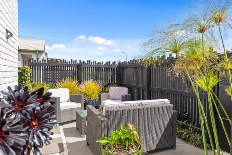Photo of property in 21 Jacob Street, Brookfield, Tauranga, 3110