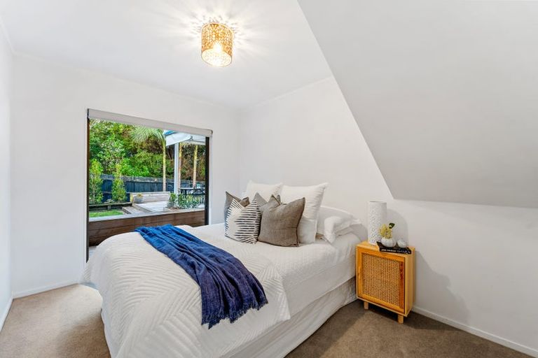 Photo of property in 2/331 Beach Road, Campbells Bay, Auckland, 0630