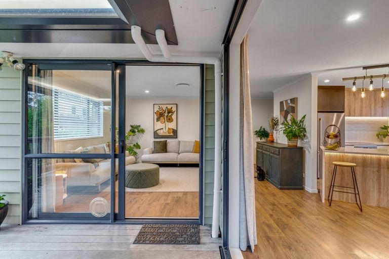 Photo of property in 169k Colwill Road, Massey, Auckland, 0614