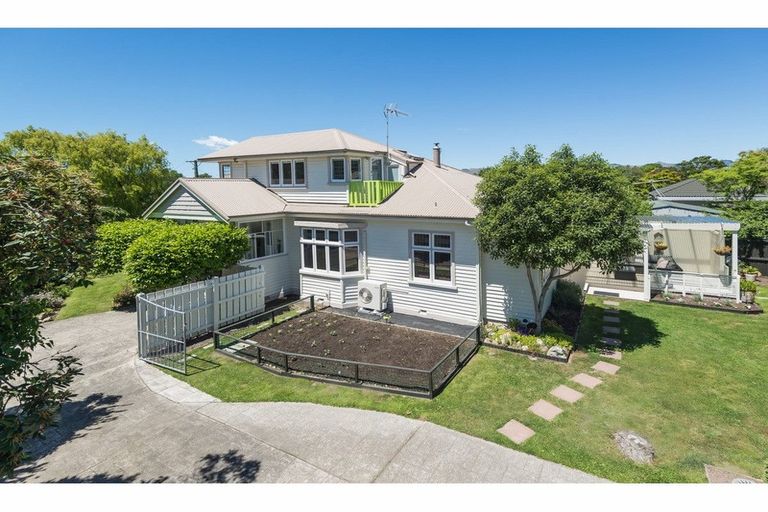 Photo of property in 59 Petrie Street, Richmond, Christchurch, 8013