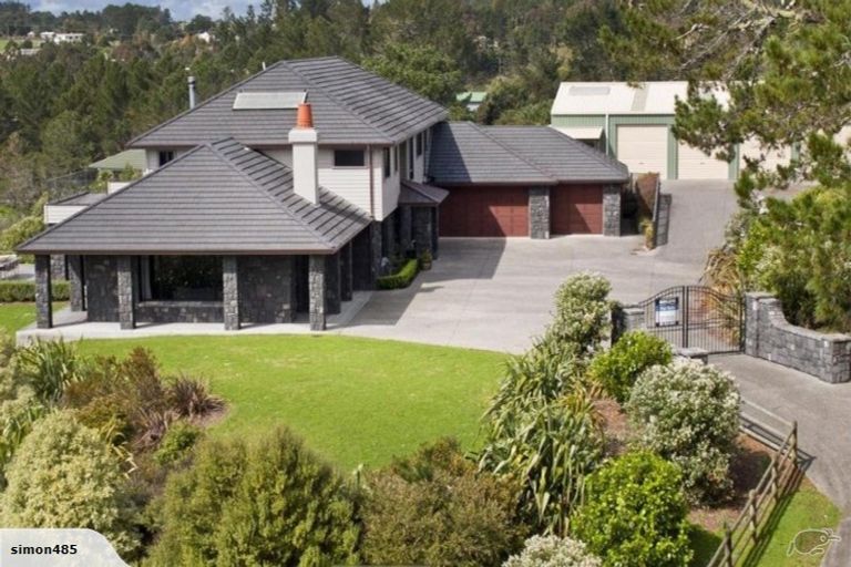 Photo of property in 10 John Brian Drive, Redvale, Albany, 0794