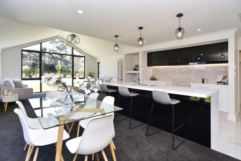 Photo of property in 116 Broadlands Drive, Rolleston, 7615