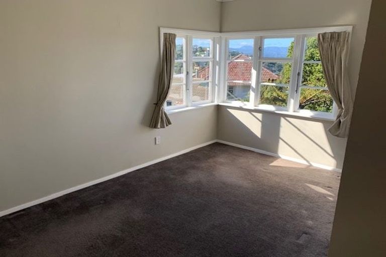 Photo of property in 28 Baroda Street, Khandallah, Wellington, 6035