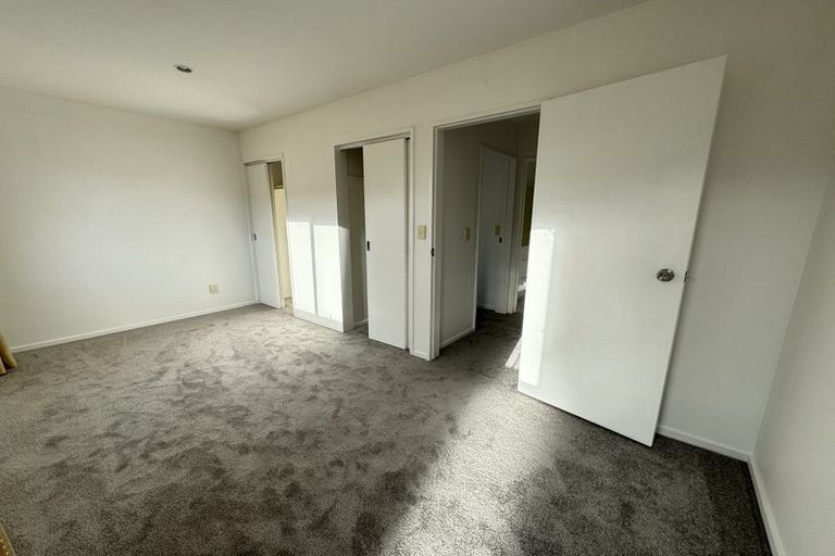 Photo of property in Lynn Park Terrace, 26/12 Ambrico Place, New Lynn, Auckland, 0600