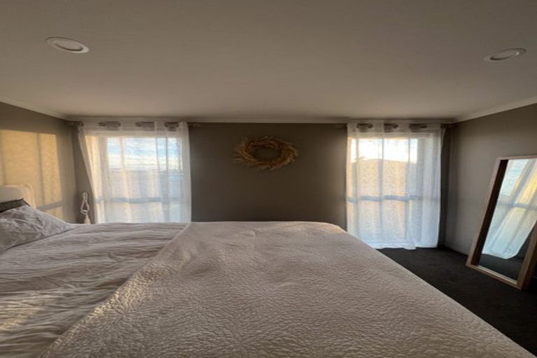 Photo of property in 27 George West Square West, Wigram, Christchurch, 8025