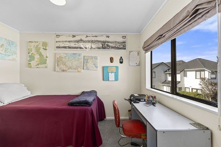 Photo of property in 50a Kaikoura Street, Maupuia, Wellington, 6022