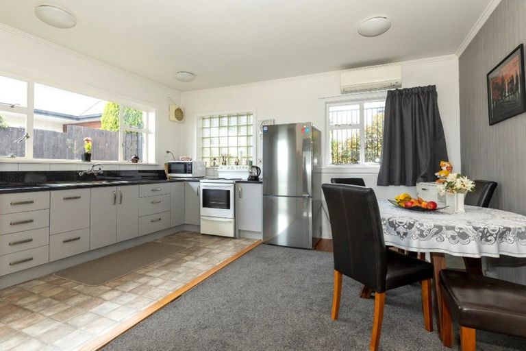 Photo of property in 33 Seddon Street, Highfield, Timaru, 7910