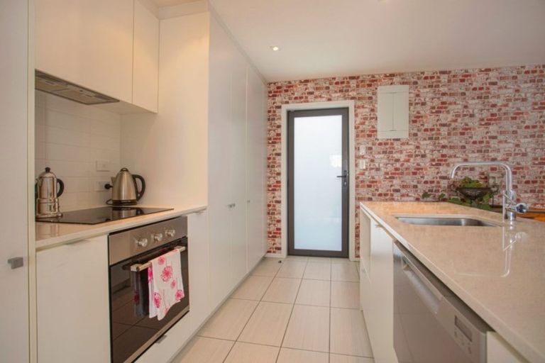 Photo of property in 3/20 North Avon Road, Richmond, Christchurch, 8013