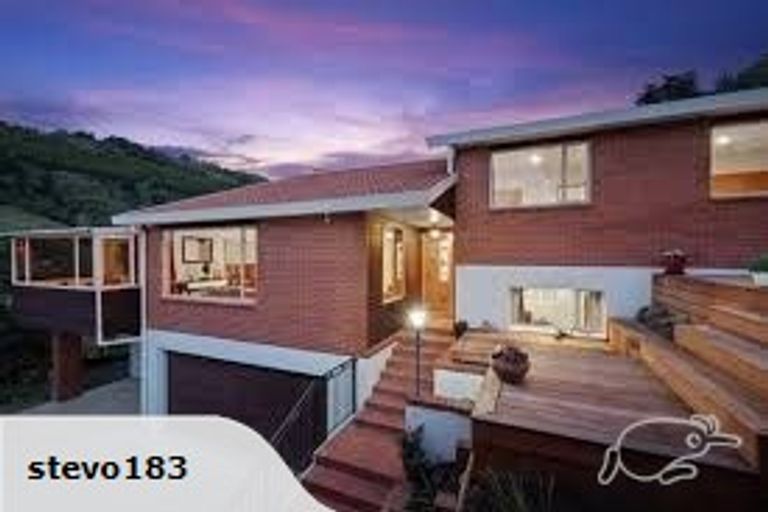 Photo of property in 20a Dalefield Drive, Cashmere, Christchurch, 8022