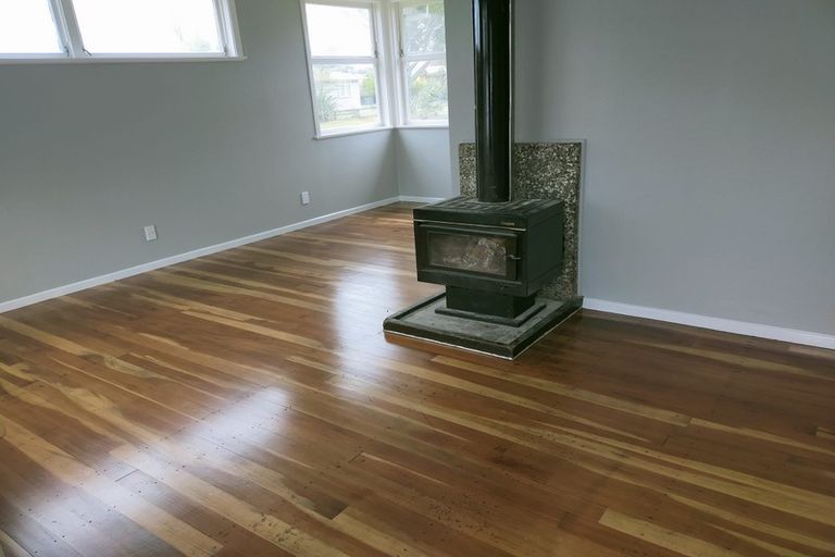 Photo of property in 25 Poihaere Street, Turangi, 3334