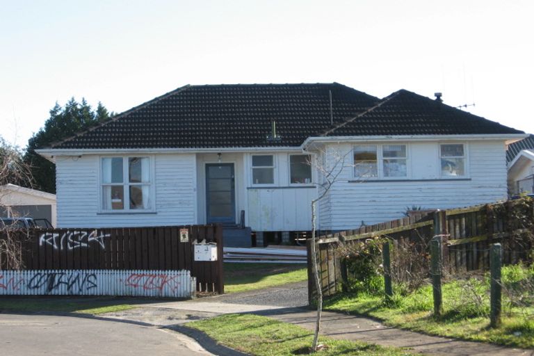 Photo of property in 8 Marlowe Place, Enderley, Hamilton, 3214