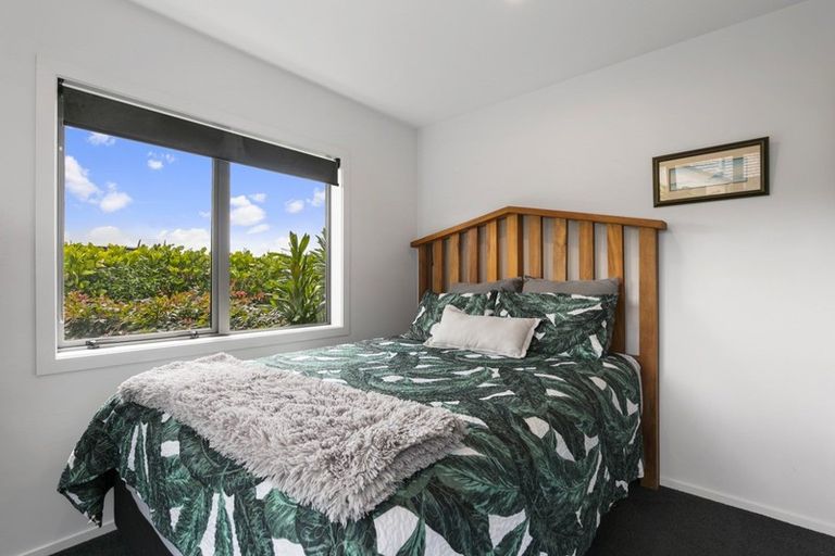 Photo of property in 37 Falcon Drive, Welcome Bay, Tauranga, 3112