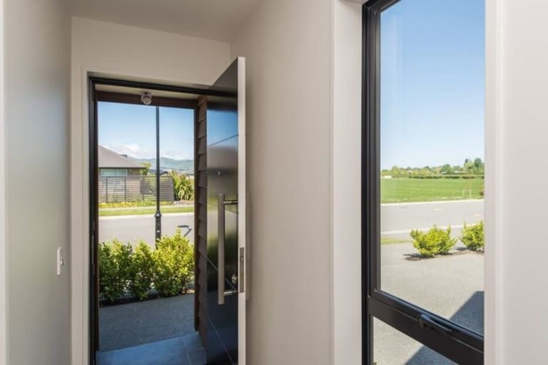 Photo of property in 12 Tongariro Street, Halswell, Christchurch, 8025