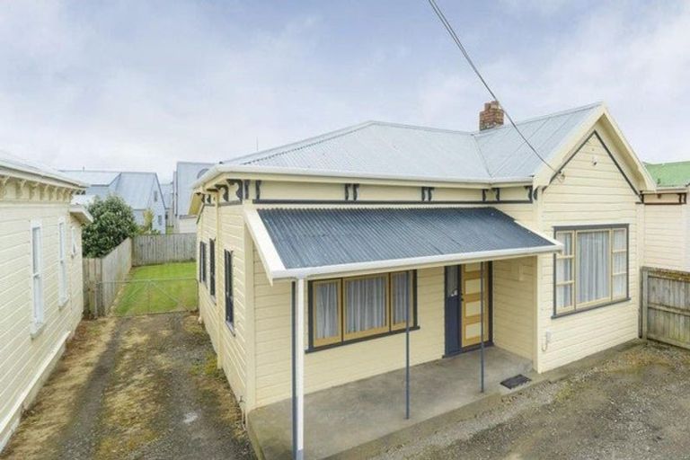Photo of property in 221 Ferguson Street, Palmerston North, 4410