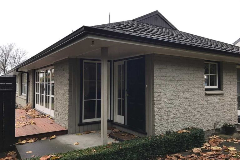 Photo of property in 1/282 Papanui Road, Merivale, Christchurch, 8052